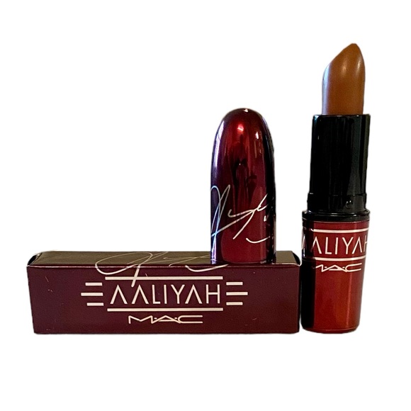 ⚫️ MAC Cosmetics Aaliyah Lipstick Try Again LIMITED EDITION Full-Size New In Box - Picture 2 of 8